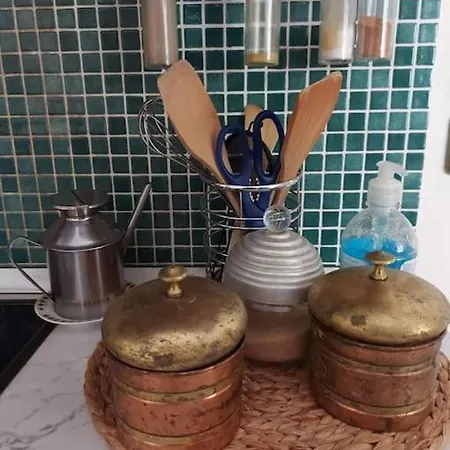 Apartment όμορφο, άνετο ζεστά διακοσμημένο *